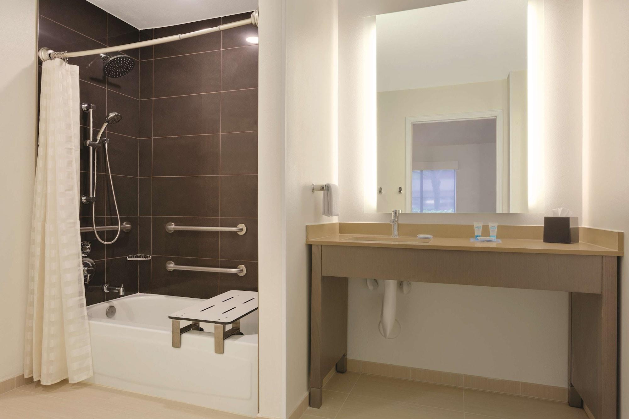 Hyatt House Cypress / Anaheim Hotell Eksteriør bilde